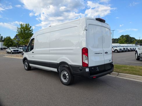 New 2026 Ford Transit 250 148 Medium Roof RWD image 6