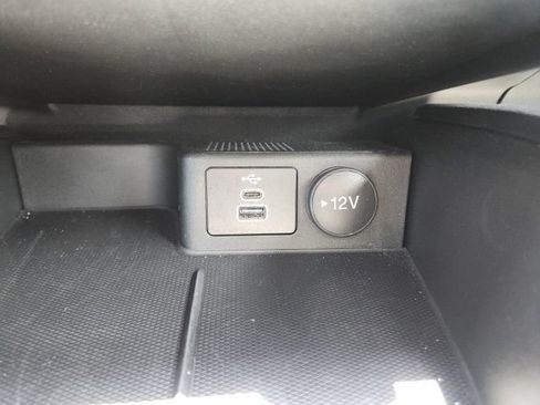 Used 2025 Ford Escape Active FWD image 32