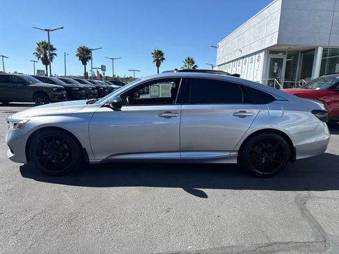 Used 2021 Honda Accord Sport image 4