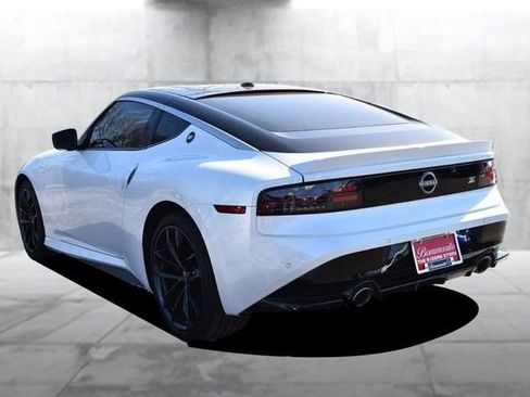 Certified 2024 Nissan Z Performance w/ Floor Mat Package image 7