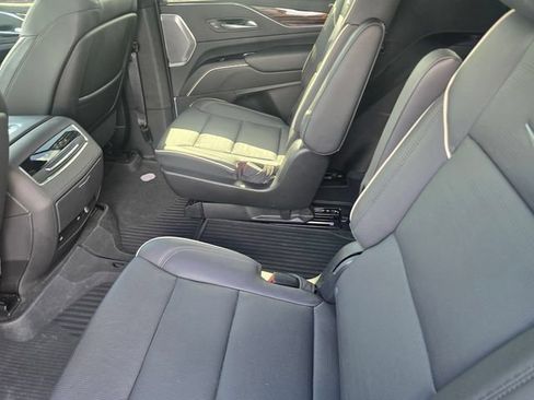 Used 2023 Cadillac Escalade Premium Luxury w/ LPO, Radiant Package AWD/4WD image 13