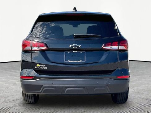 Used 2024 Chevrolet Equinox LS w/ LS Convenience Package FWD image 5