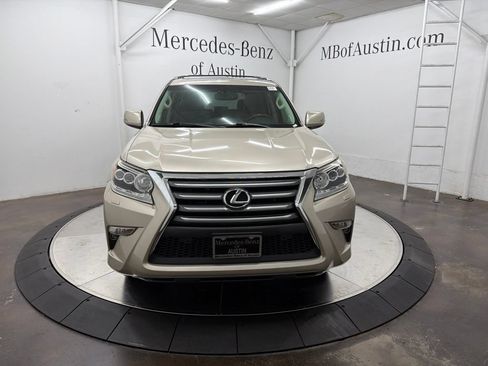 Used 2016 Lexus GX 460 w/ Premium Package AWD/4WD image 2