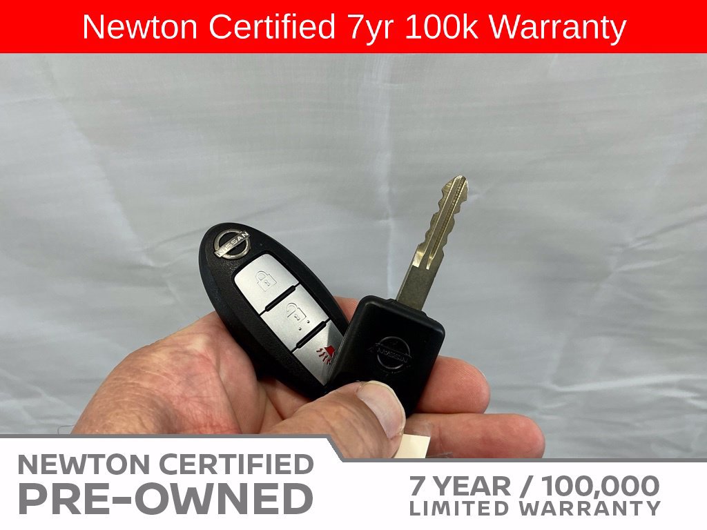 Used 2023 Nissan Frontier PRO-4X w/ Tow Package AWD/4WD image 43