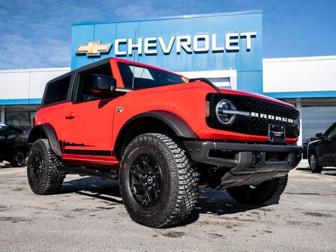 Used 2021 Ford Bronco Wildtrak image 1