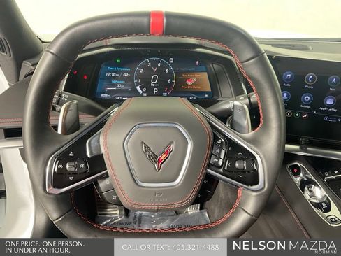 Used 2022 Chevrolet Corvette Stingray Premium Cpe w/ Z51 Performance Package RWD image 34