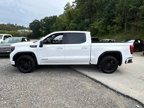 Used 2022 GMC Sierra 1500 Elevation AWD/4WD image 2