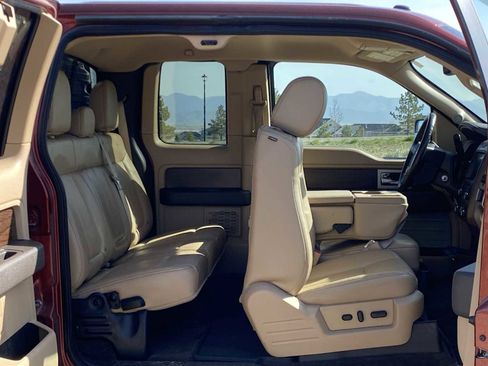 Used 2014 Ford F150 Lariat w/ Lariat Chrome Package image 35