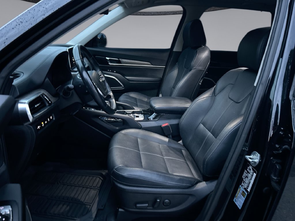 Used 2022 Kia Telluride EX w/ EX Premium Package AWD/4WD image 11