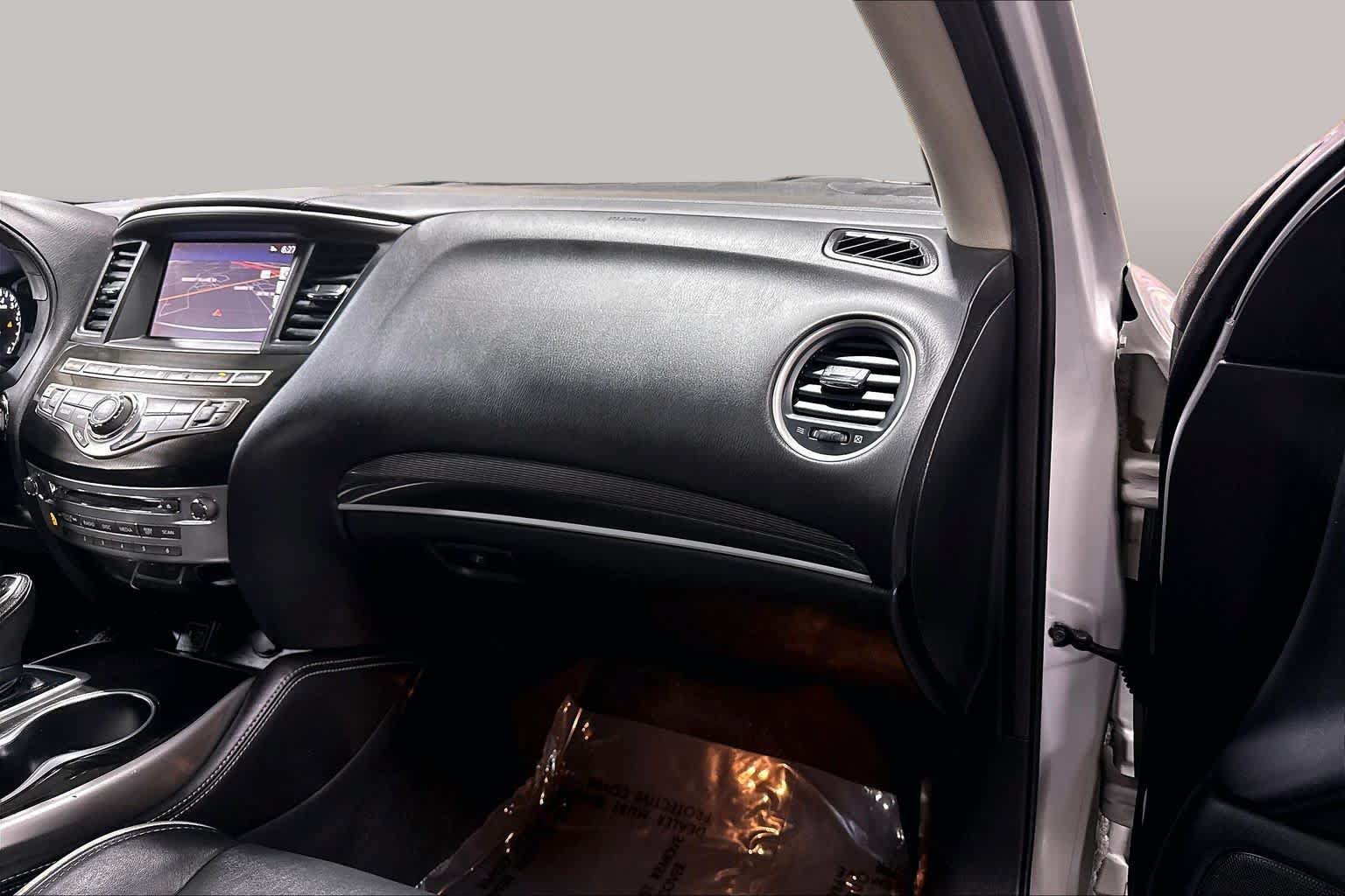 Used 2020 INFINITI QX60 Luxe w/ Essential Package AWD/4WD image 19