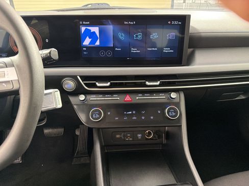 Used 2025 Hyundai Sonata SEL FWD image 19