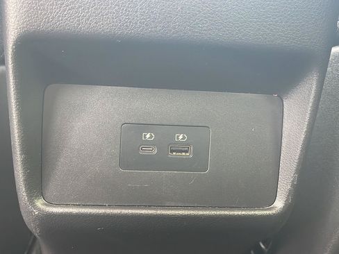 Used 2023 Nissan Rogue SV AWD/4WD image 31