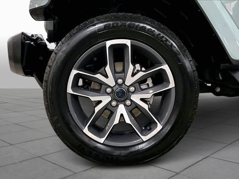 Used 2024 Jeep Wrangler Sport S w/ Convenience Group image 10