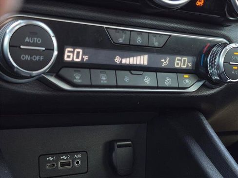 Used 2022 Nissan Sentra SV w/ All-Weather Package FWD image 14