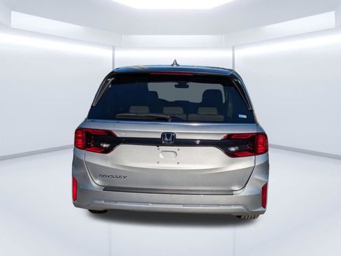 New 2026 Honda Odyssey EX-L image 5
