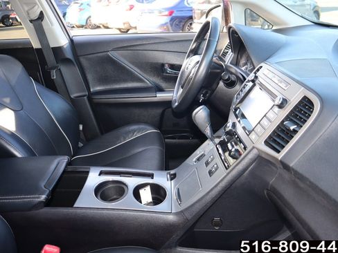 Used 2015 Toyota Venza Limited image 27