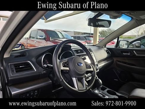 Used 2017 Subaru Outback 2.5i Touring w/ Popular Package #5A image 5