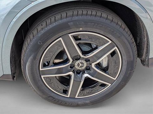 New 2026 Mercedes-Benz GLC 300 image 9