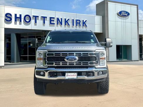 Used 2024 Ford F350 XLT w/ 360-Degree Camera Package AWD/4WD image 2