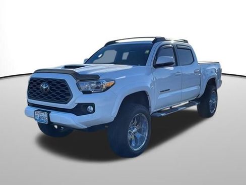 Certified 2020 Toyota Tacoma TRD Sport image 8