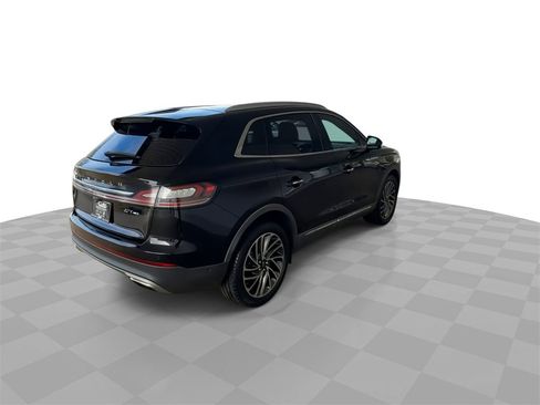 Used 2019 Lincoln Nautilus Reserve image 8