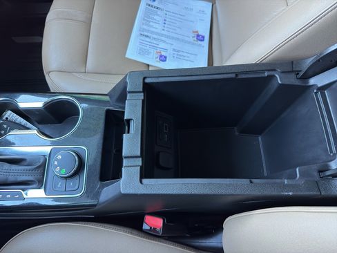 Used 2023 Chevrolet Blazer Premier w/ Enhanced Convenience Package image 28