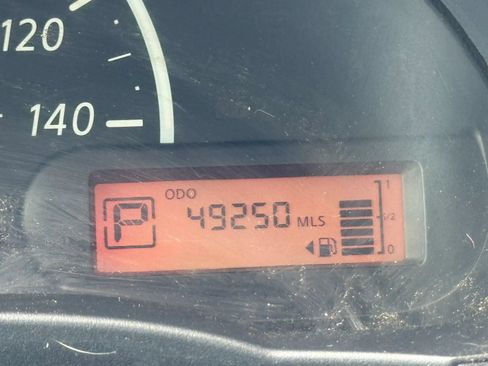 Used 2017 Nissan Versa S Plus FWD image 34