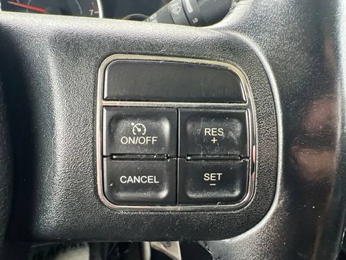 Certified 2018 Jeep Wrangler Unlimited Sport S AWD/4WD image 17