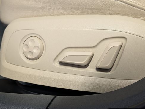 Used 2019 Audi A4 2.0T Premium Plus image 20