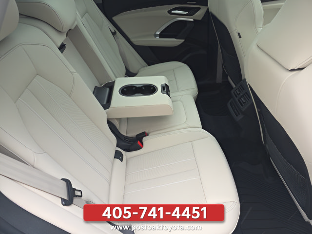 Used 2025 Audi Q5 Premium Plus AWD/4WD image 32