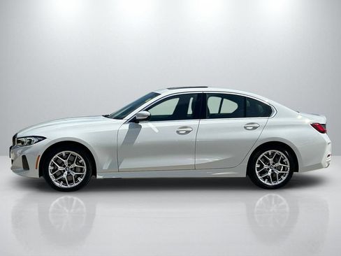 Used 2025 BMW 330i Sedan RWD image 8