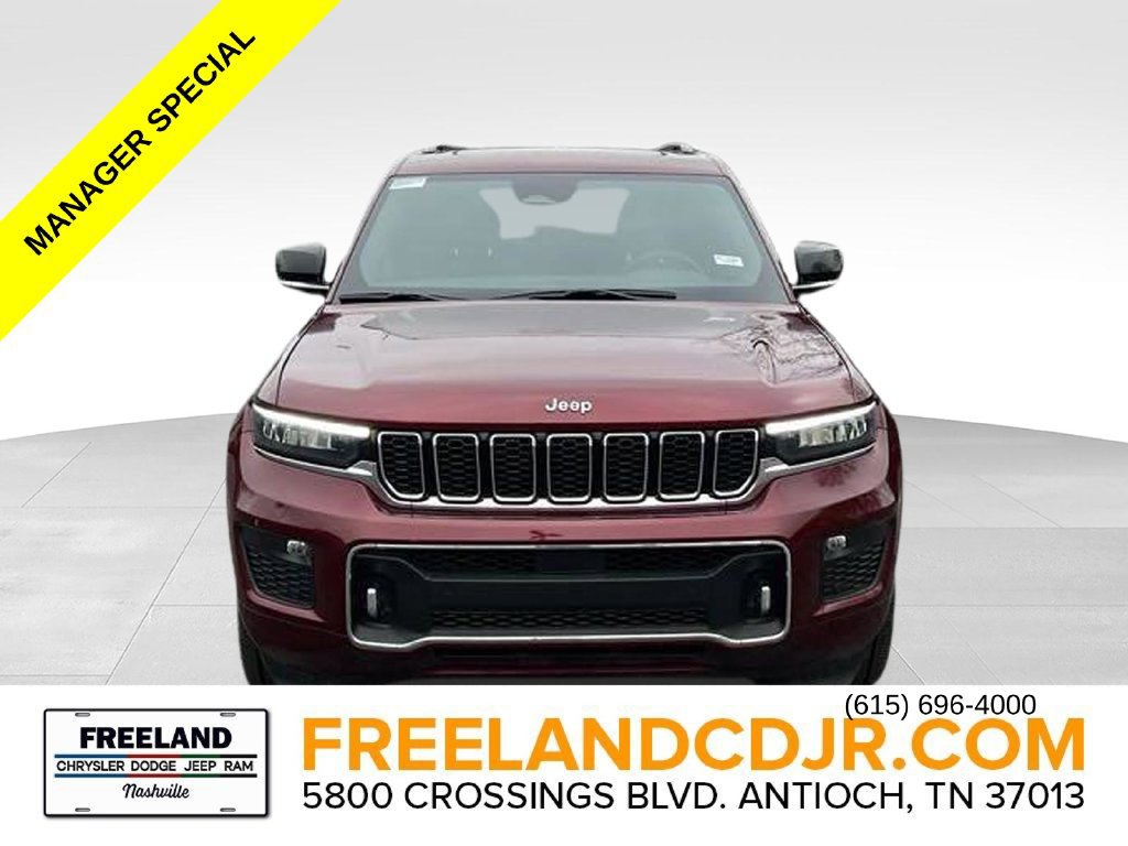 Used 2024 Jeep Grand Cherokee Overland w/ Luxury Tech Group IV AWD/4WD image 2