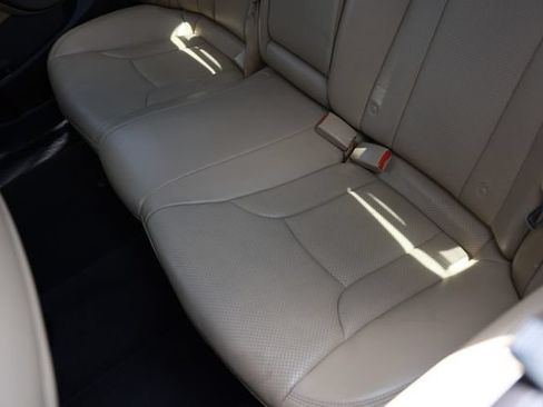 Used 2016 Hyundai Azera Limited FWD image 13