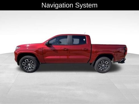 Certified 2024 Chevrolet Colorado Z71 w/ Z71 Convenience Package 2 AWD/4WD image 4