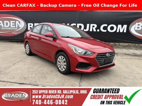 Used 2018 Hyundai Accent SE image 1
