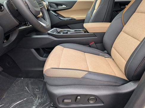 New 2026 Chevrolet Equinox ACTIV FWD image 7