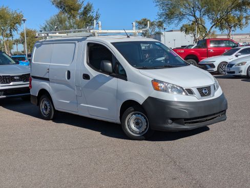 Used 2019 Nissan NV200 S w/ Cruise Control Package image 32