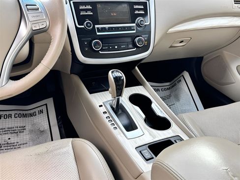 Used 2016 Nissan Altima 2.5 SL image 19