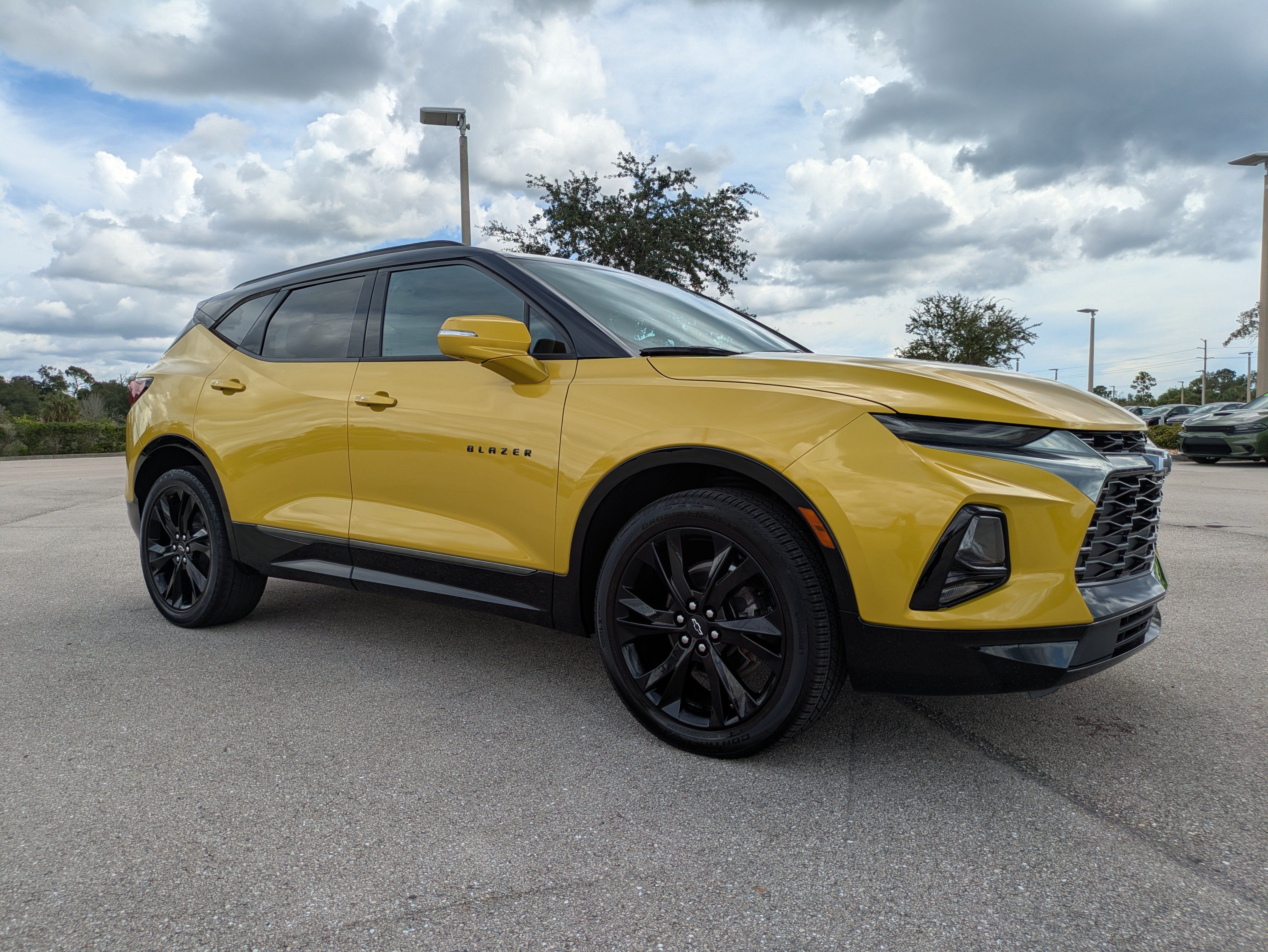 Used 2022 Chevrolet Blazer RS w/ Enhanced Convenience Package FWD image 2