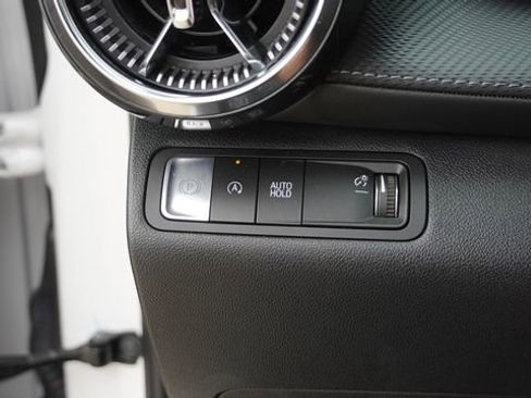 Used 2026 Chevrolet Equinox LT image 22