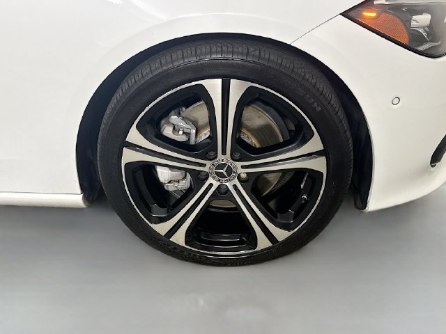 Used 2022 Mercedes-Benz C 300 Sedan w/ Exclusive Trim Package image 31