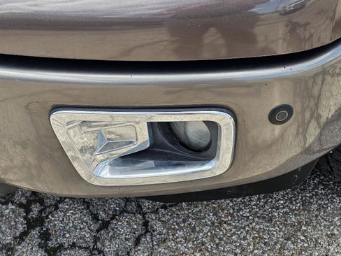 Used 2016 Nissan Titan Platinum Reserve image 40