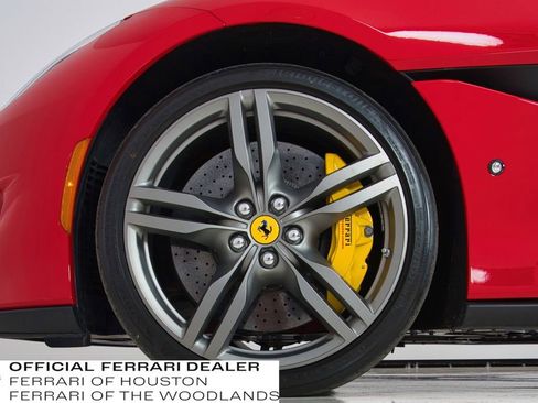 Used 2019 Ferrari Portofino image 20