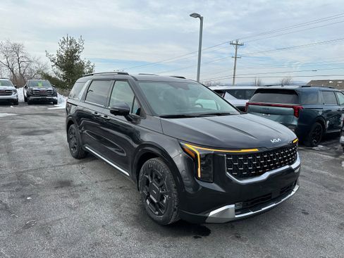 New 2026 Kia Carnival SX image 3