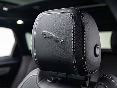 Used 2024 Jaguar F-PACE R-Dynamic S AWD/4WD image 16
