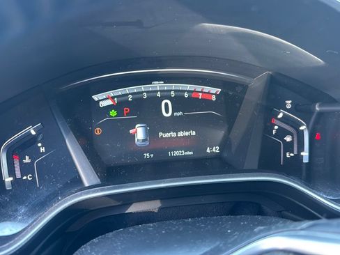 Used 2018 Honda CR-V Touring image 3