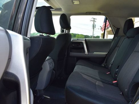 Used 2011 Toyota 4Runner SR5 AWD/4WD image 20