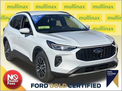 Certified 2025 Ford Escape SE w/ PHEV Premium Package