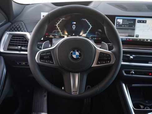 New 2026 BMW X6 xDrive40i w/ Premium Package image 15