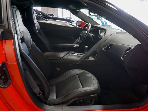 Used 2015 Chevrolet Corvette Z06 w/ 3LZ Preferred Equipment Group image 34